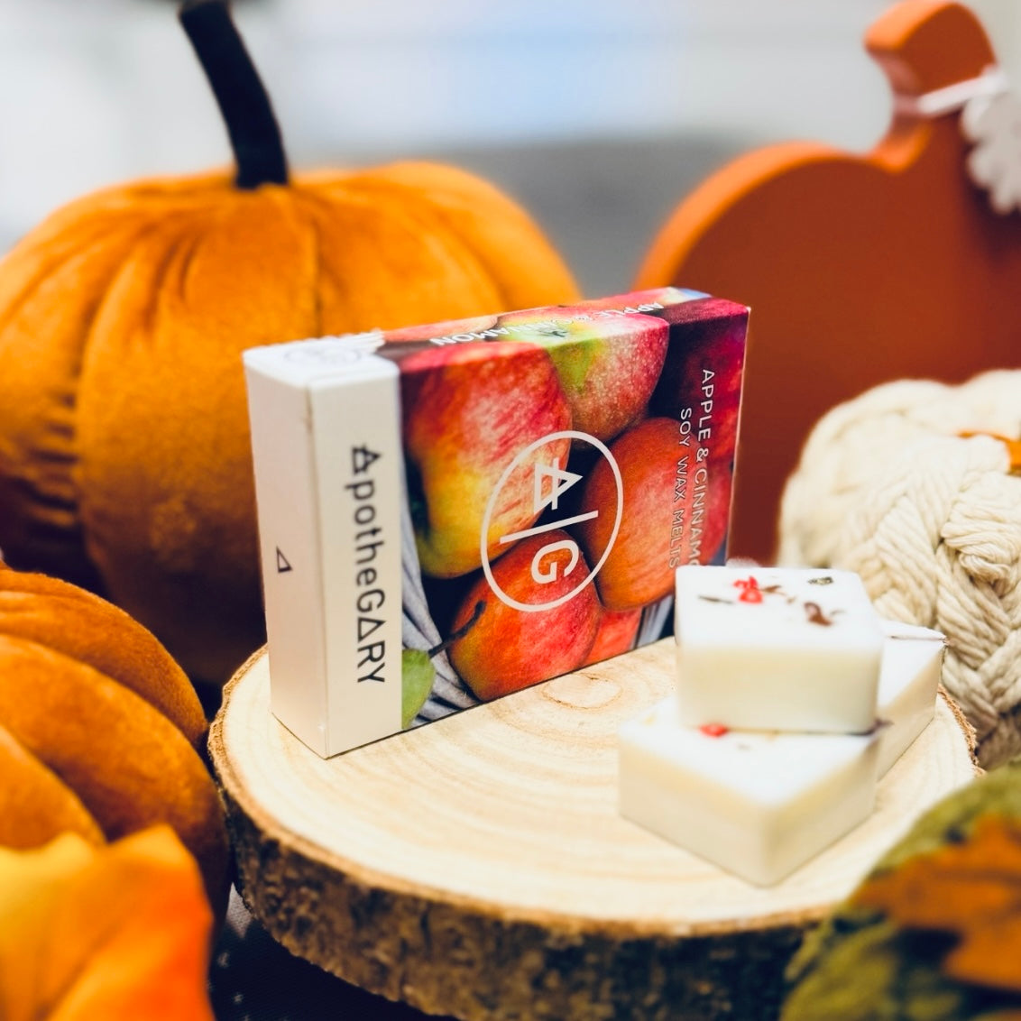 APPLE & CINNAMON - ApotheGARY