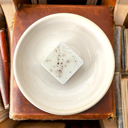 Luxury soy wax melts with notes of tobacco, cedarwood, and leather, hand poured in Lancashire, packaged for a sophisticated home fragrance experience.